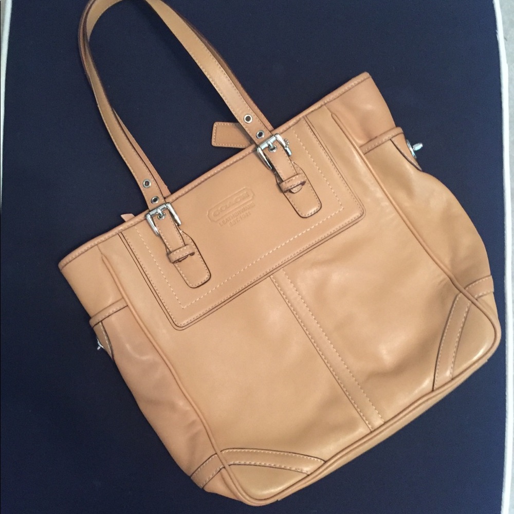 Coach double strap shoulder bag!